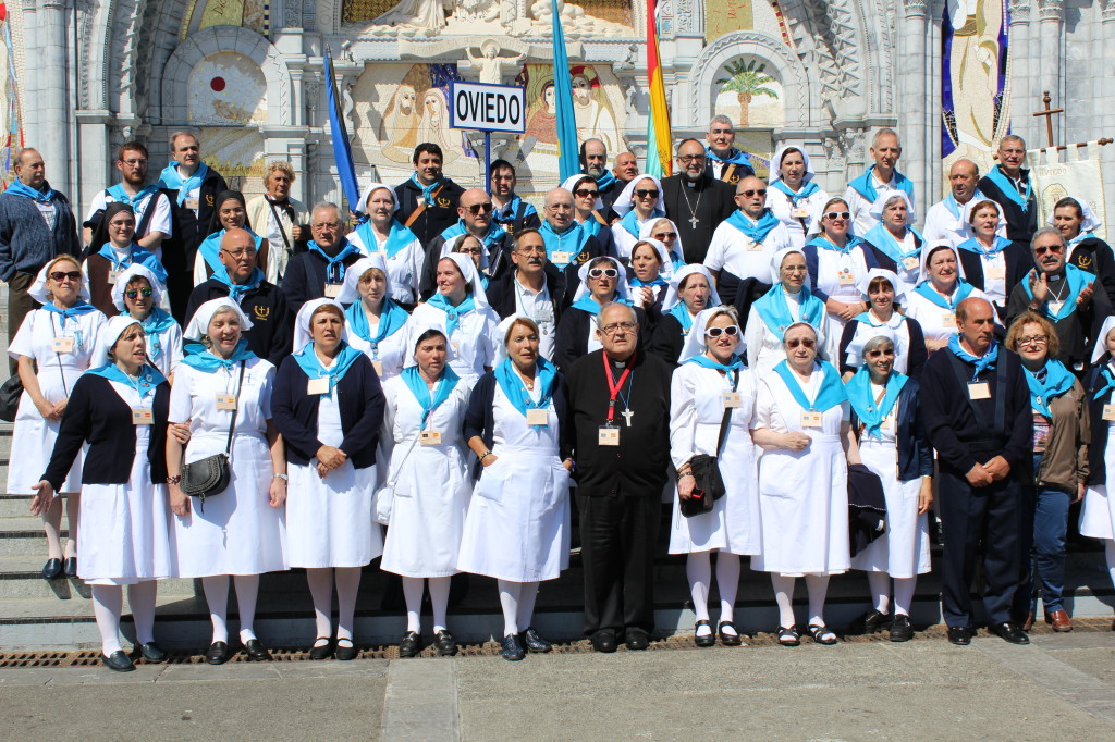 Choir Outside Our Lady of Lourdes