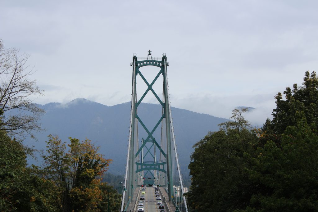 Lionsgate Bridge on the Vancouver City Tour